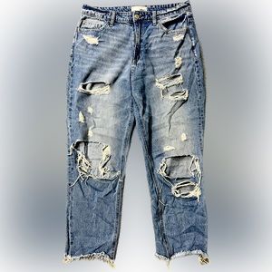 Vervet light wash distressed high waist straight leg jean sz. 30